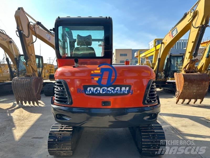 Doosan DX 60 Mini ekskavatörler, 7 tona dek