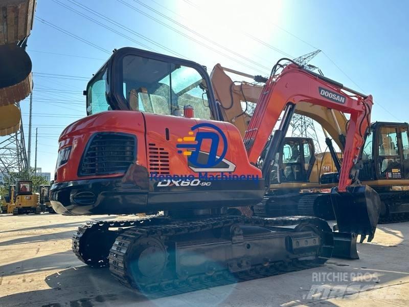 Doosan DX 60 Mini ekskavatörler, 7 tona dek