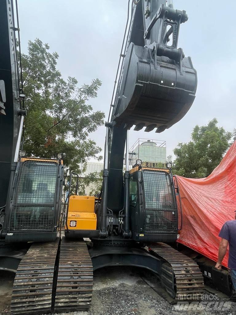 Hyundai R210 Paletli ekskavatörler