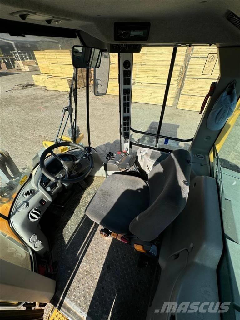 Volvo L 60 F Tekerlekli yükleyiciler
