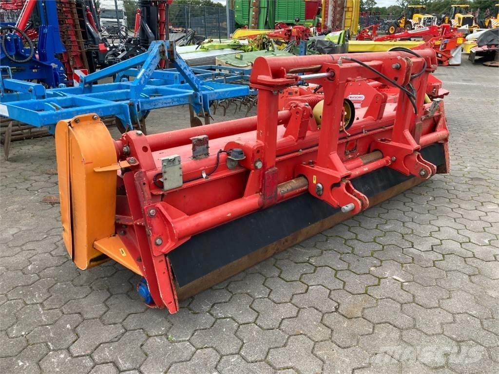 Dücker UM 30 FV Diger yem biçme makinalari