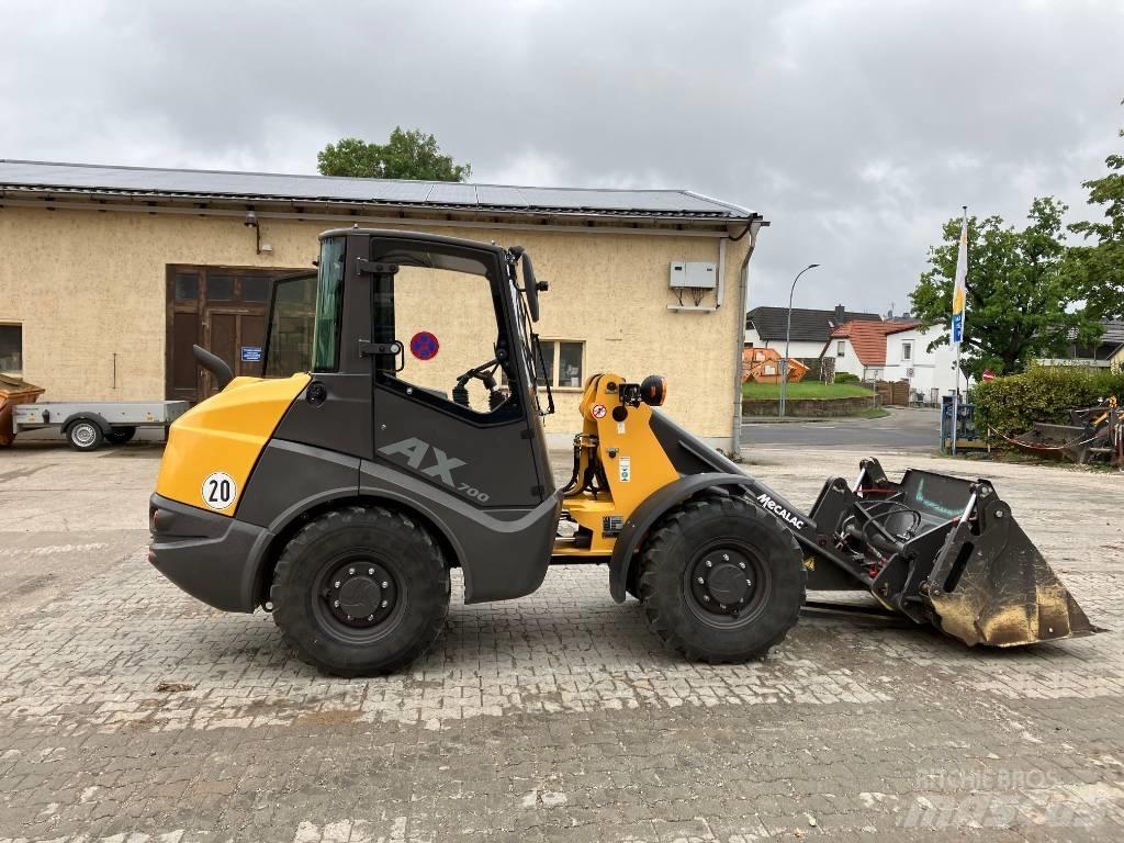 Mecalac AX 700 Tekerlekli yükleyiciler