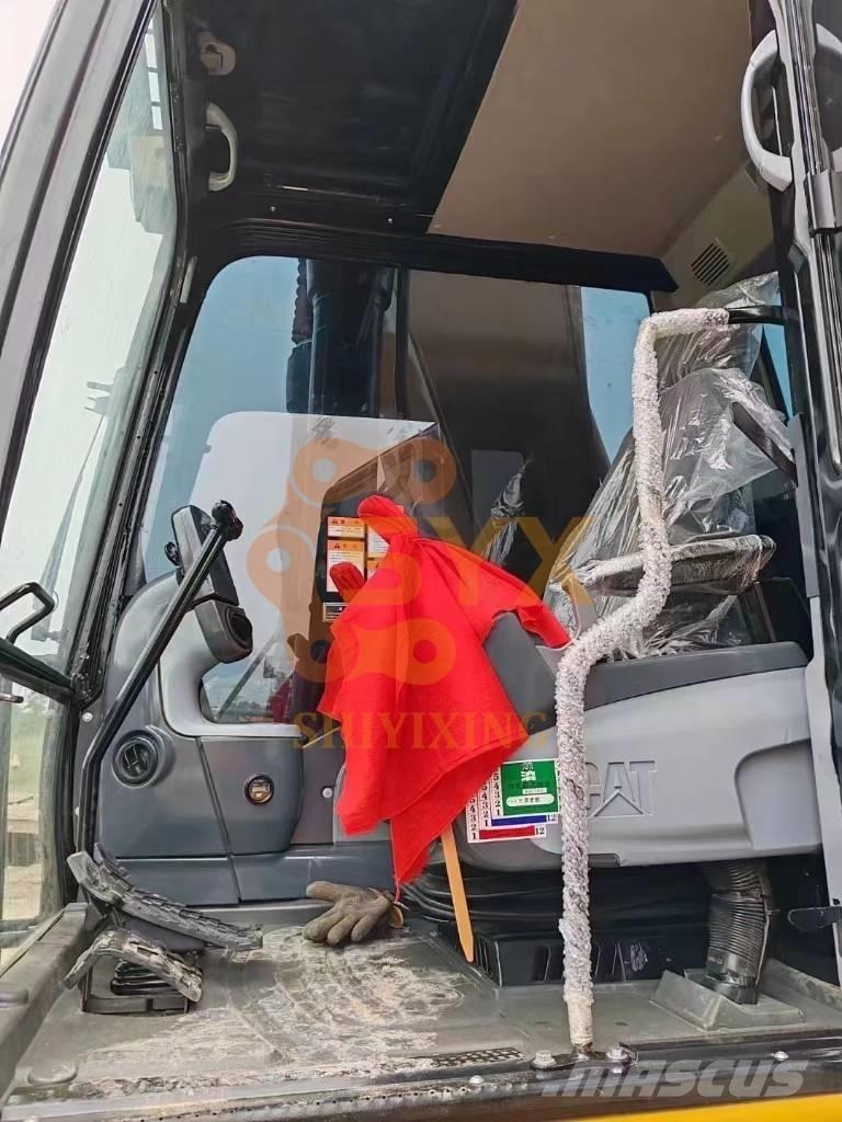 CAT 330DL Paletli ekskavatörler