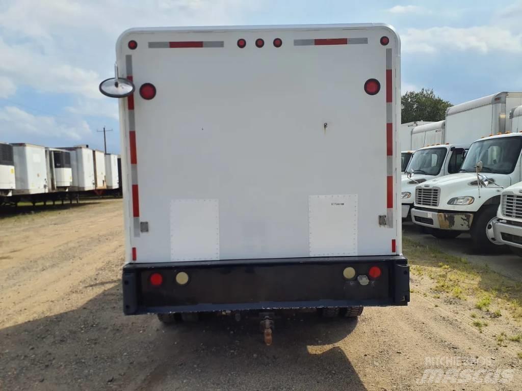 Ford F 550 İçecek kamyonları