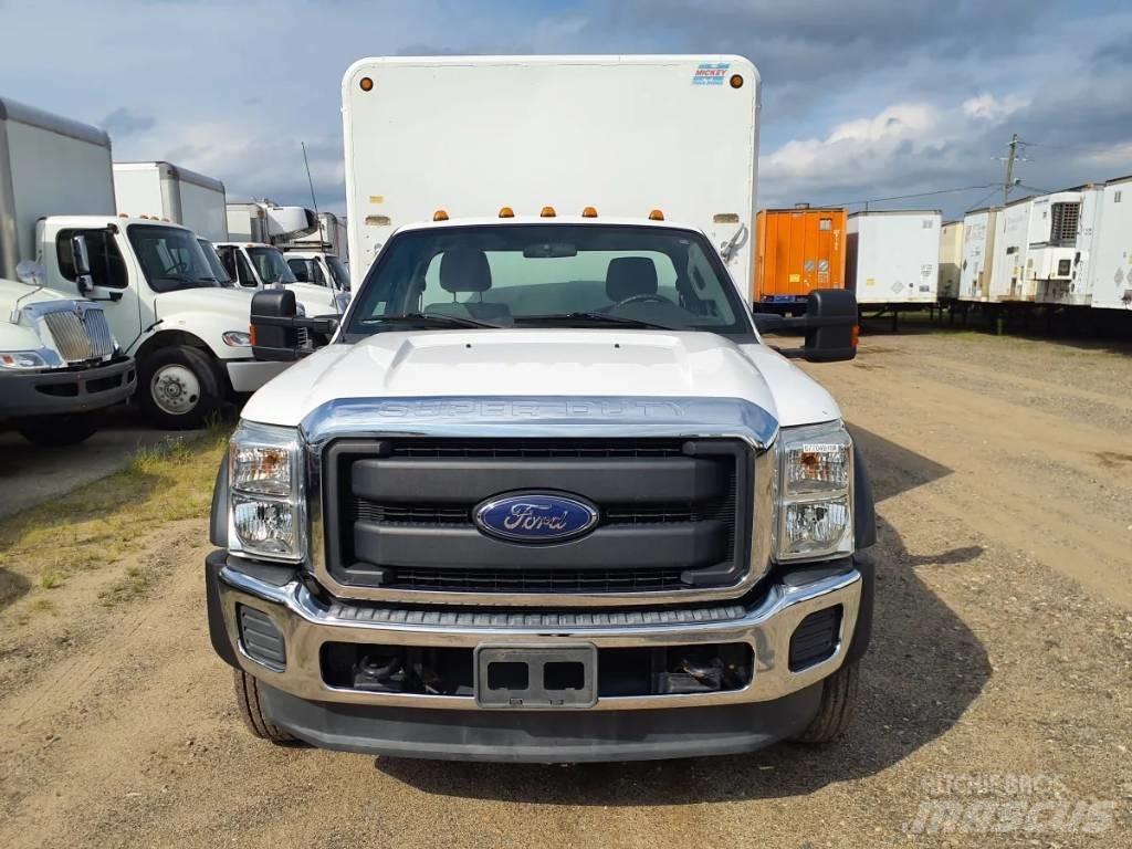 Ford F 550 İçecek kamyonları