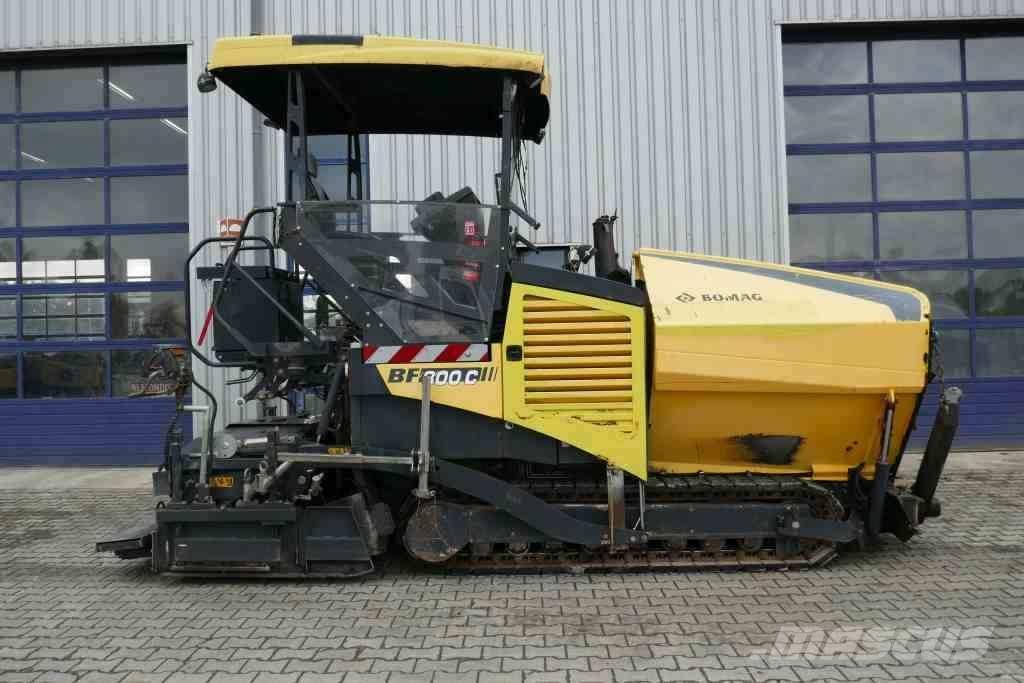 Bomag BF 300 C Küçük asfalt makinalari