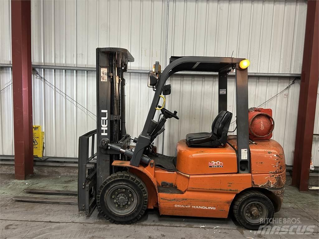 Heli HFG25 LPG'li forkliftler