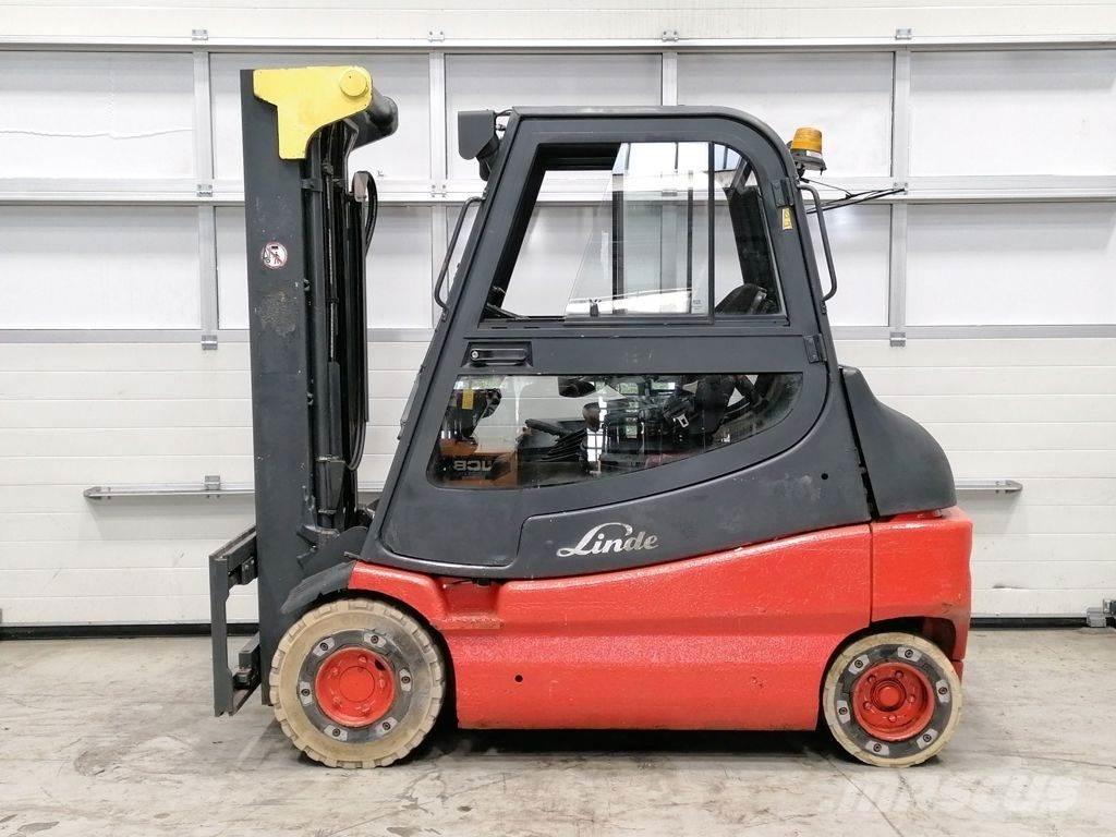 Linde E30-03 Elektrikli forkliftler