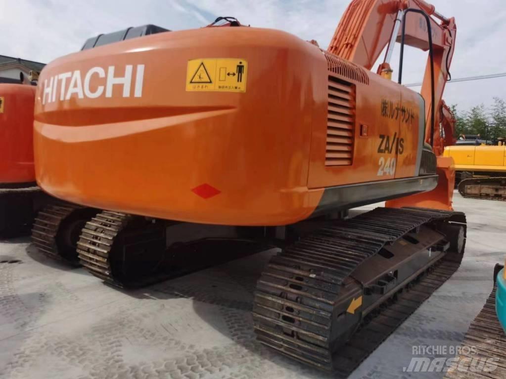 Hitachi ZX 240 Paletli ekskavatörler