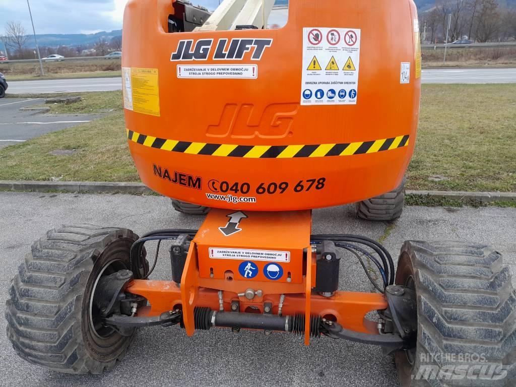 JLG 510 AJ Kompakt kendinden tahrikli personel platformları