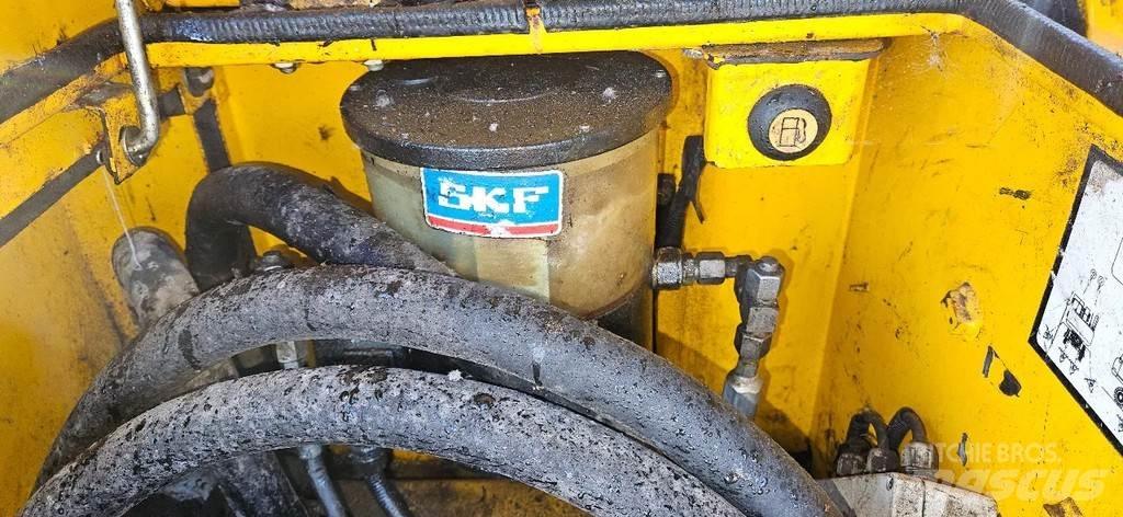 JCB JS145 W Lastik tekerli ekskavatörler