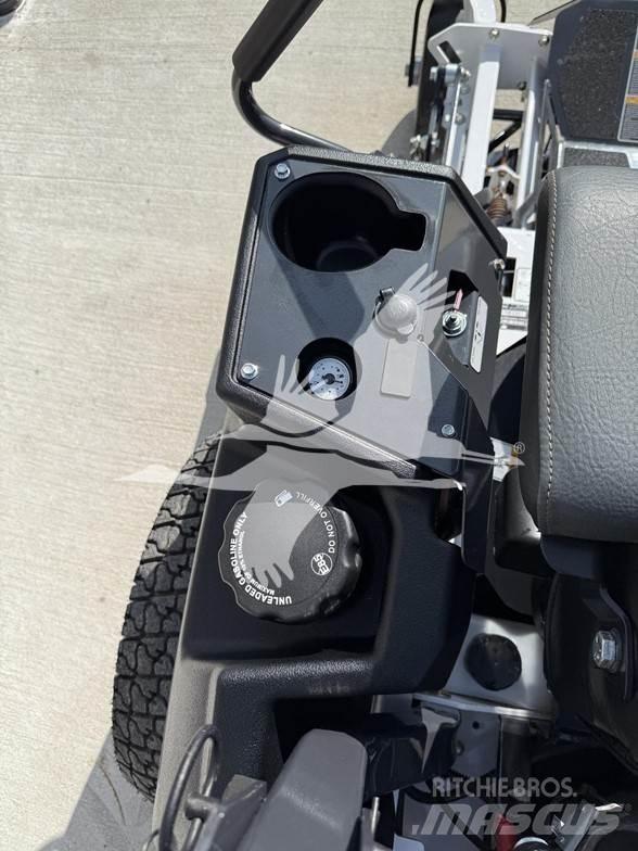 Bobcat ZT7000 Sıfır dönüşlü çim biçme makineleri