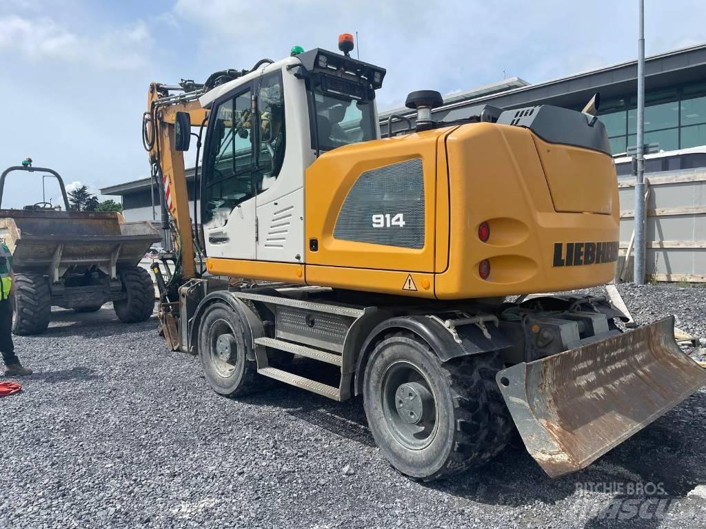 Liebherr 914 Lastik tekerli ekskavatörler
