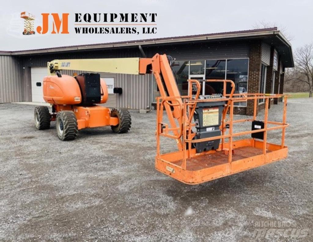 JLG 800 AJ Körüklü personel platformları