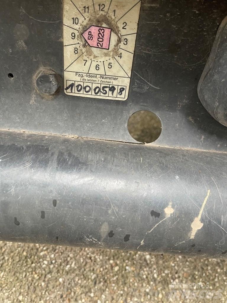 Fliegel 8 ton Araç nakil römorklari