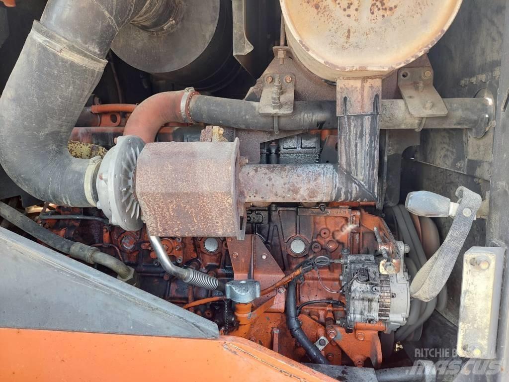 Hitachi ZW250 Tekerlekli yükleyiciler