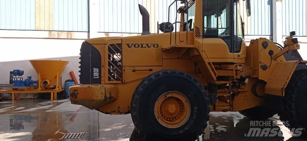 Volvo L 180 F Tekerlekli yükleyiciler