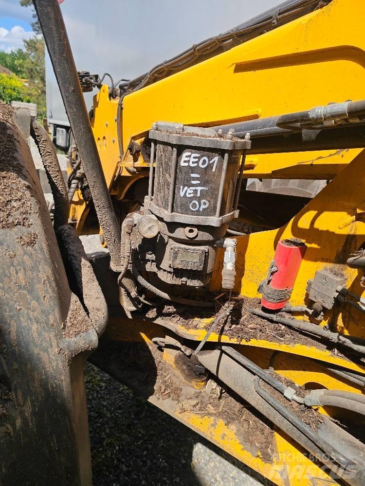 JCB TM 320 S Tarimsal teleskopik yükleyiciler