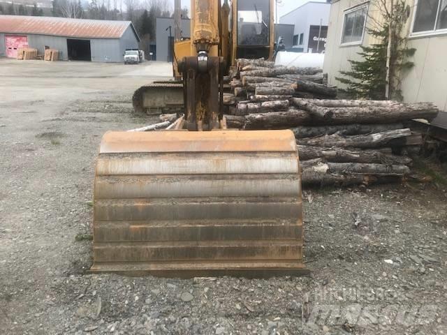 John Deere 690 D Paletli ekskavatörler