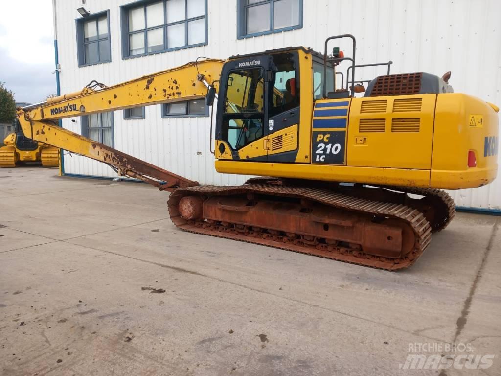 Komatsu PC210LC-10 Paletli ekskavatörler