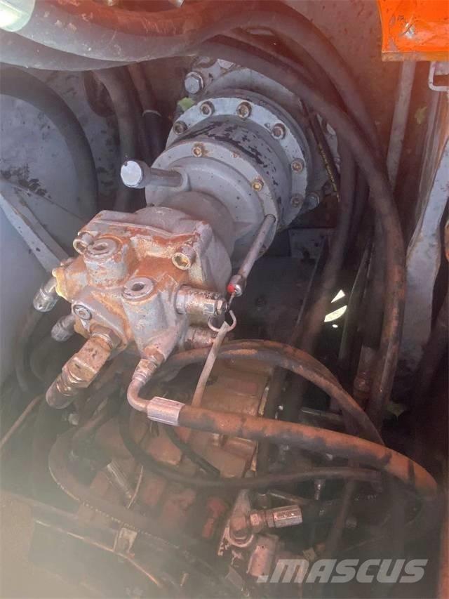 Hitachi EX120 Paletli ekskavatörler