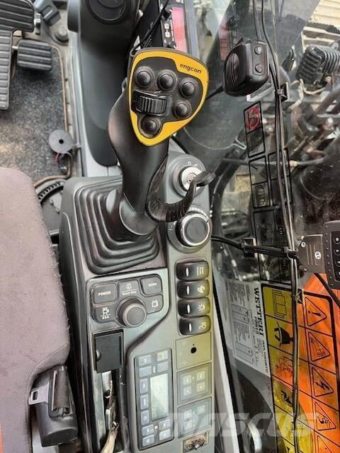 Doosan DX235 LCRD Paletli ekskavatörler
