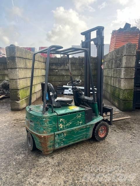 Linde E 15 Elektrikli forkliftler