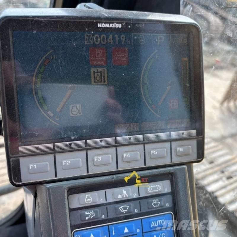Komatsu PC 220-8 Paletli ekskavatörler