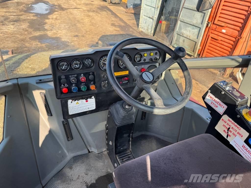 Dynapac CA 512 D Tek tamburlu silindirler