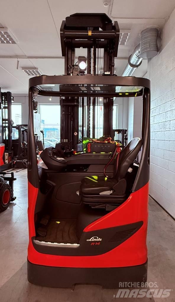 Linde R14/1120 Reach truck - depo içi istif araçları
