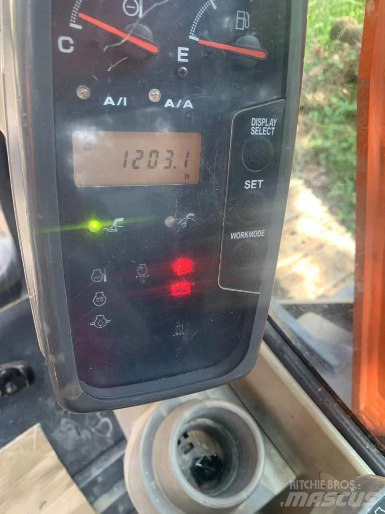 Hitachi ZX60 Paletli ekskavatörler