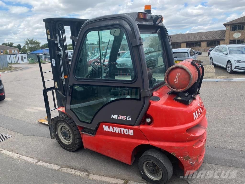 Manitou MI 25 G LPG'li forkliftler