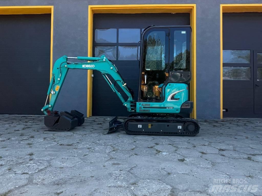 Kobelco SK17SR-3E Mini ekskavatörler, 7 tona dek