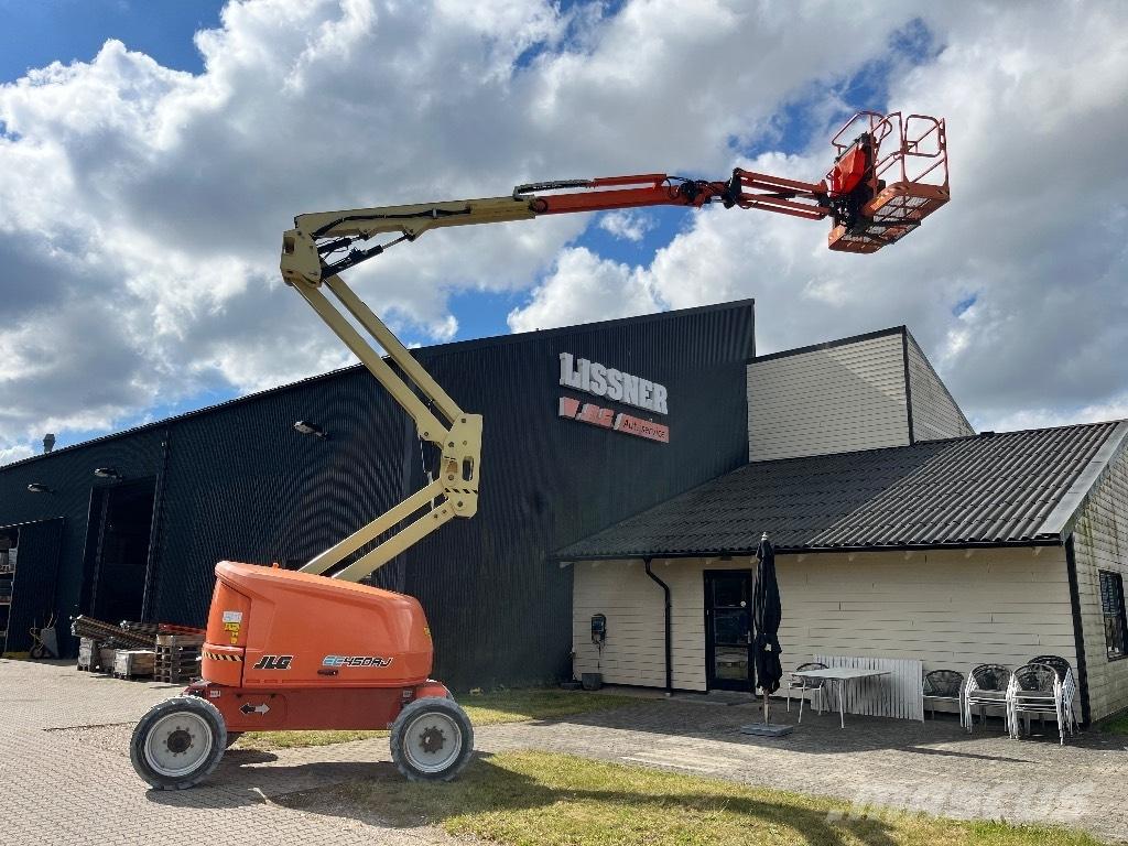 JLG EC 450 AJ Körüklü personel platformları