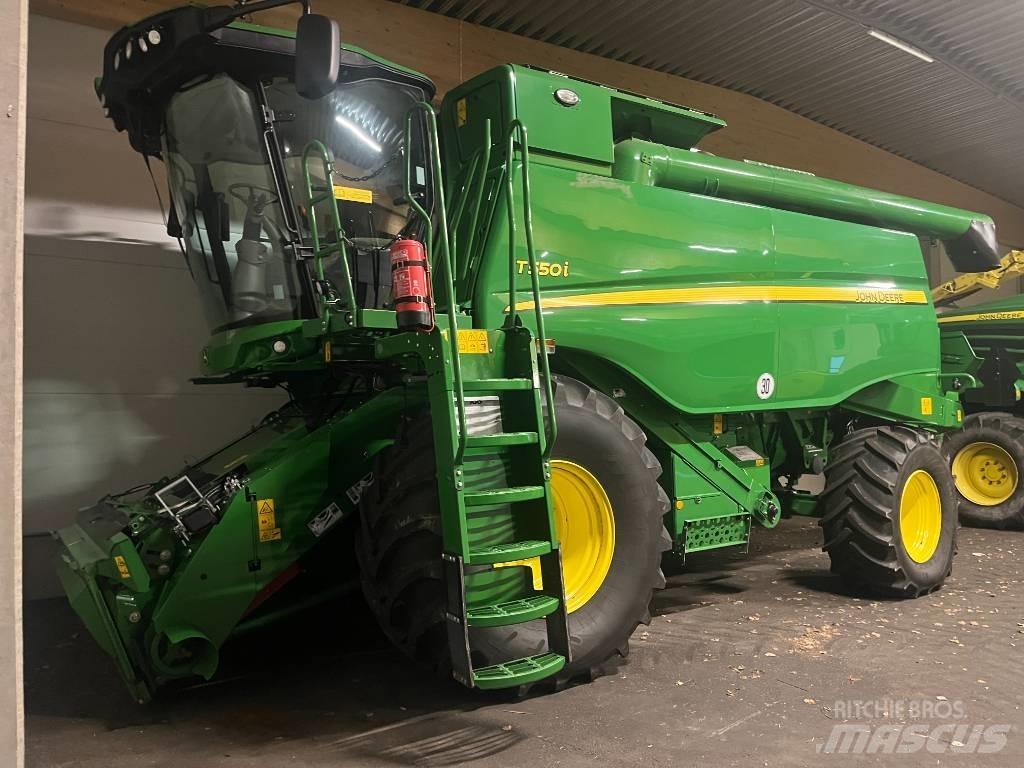 John Deere T550i Biçerdöverler