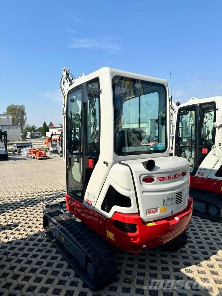 Takeuchi TB 225 V0 Mini ekskavatörler, 7 tona dek