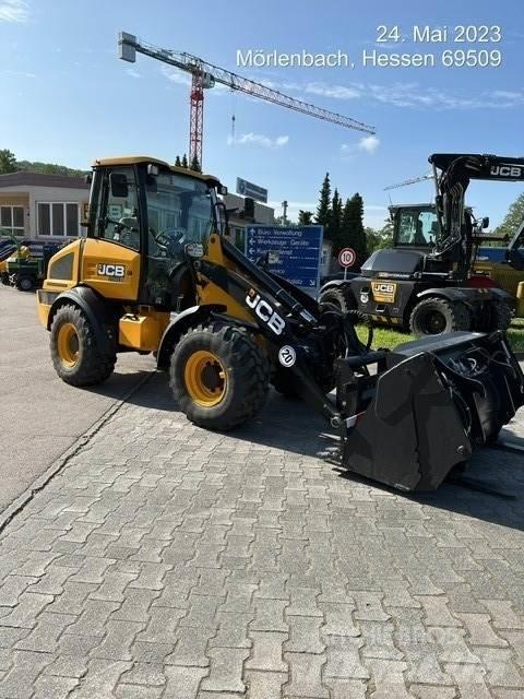 JCB 409 Tekerlekli yükleyiciler