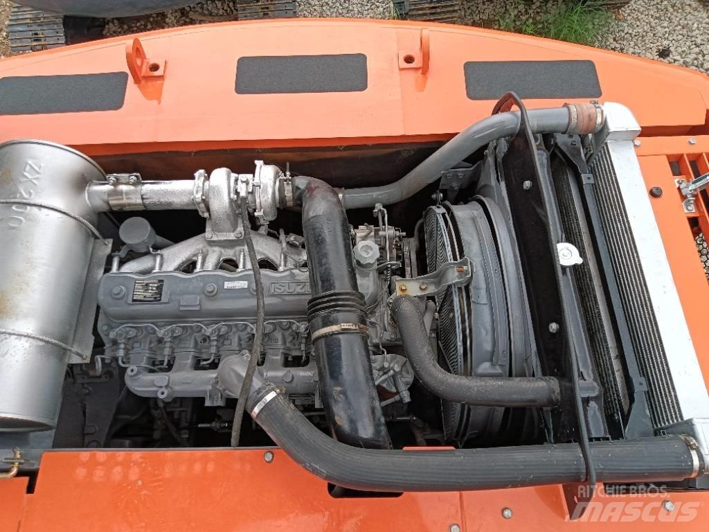 Hitachi ZX 200 Paletli ekskavatörler
