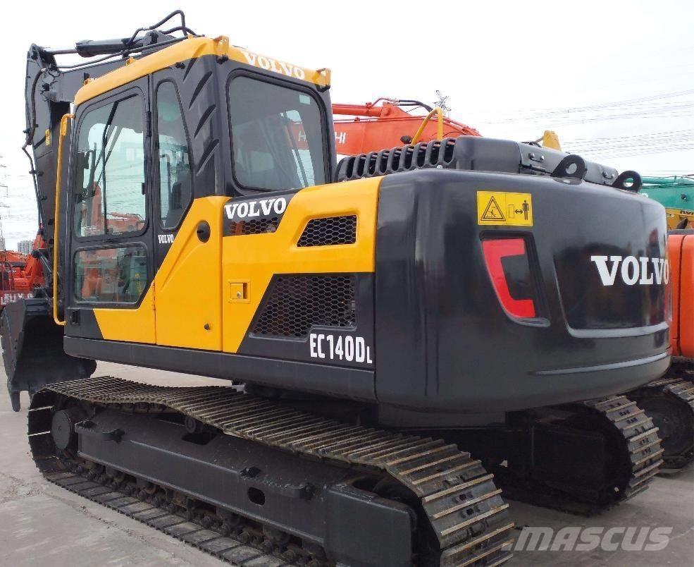 Volvo EC 140 DL Paletli ekskavatörler
