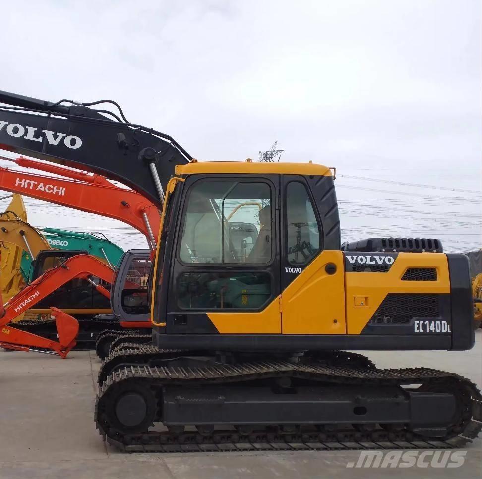 Volvo EC 140 DL Paletli ekskavatörler