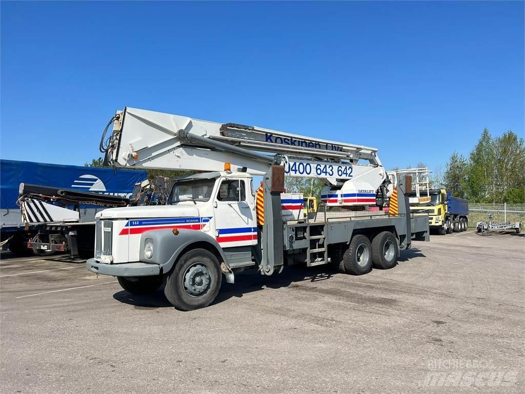 Scania 111 6X2 Araç üzeri vinçler