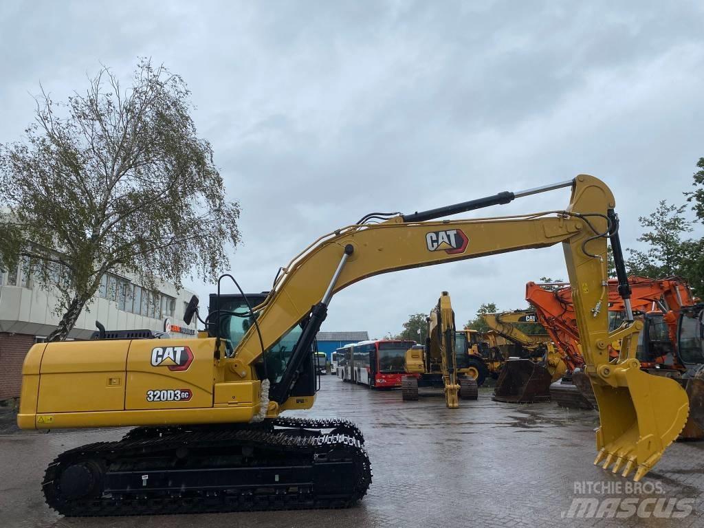 CAT 320D3 GC Paletli ekskavatörler