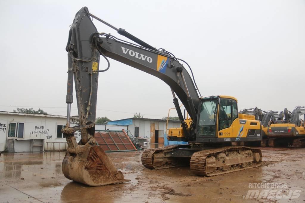 Volvo EC 300 Paletli ekskavatörler