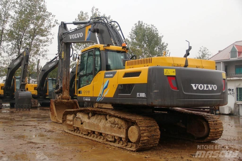 Volvo EC 300 Paletli ekskavatörler