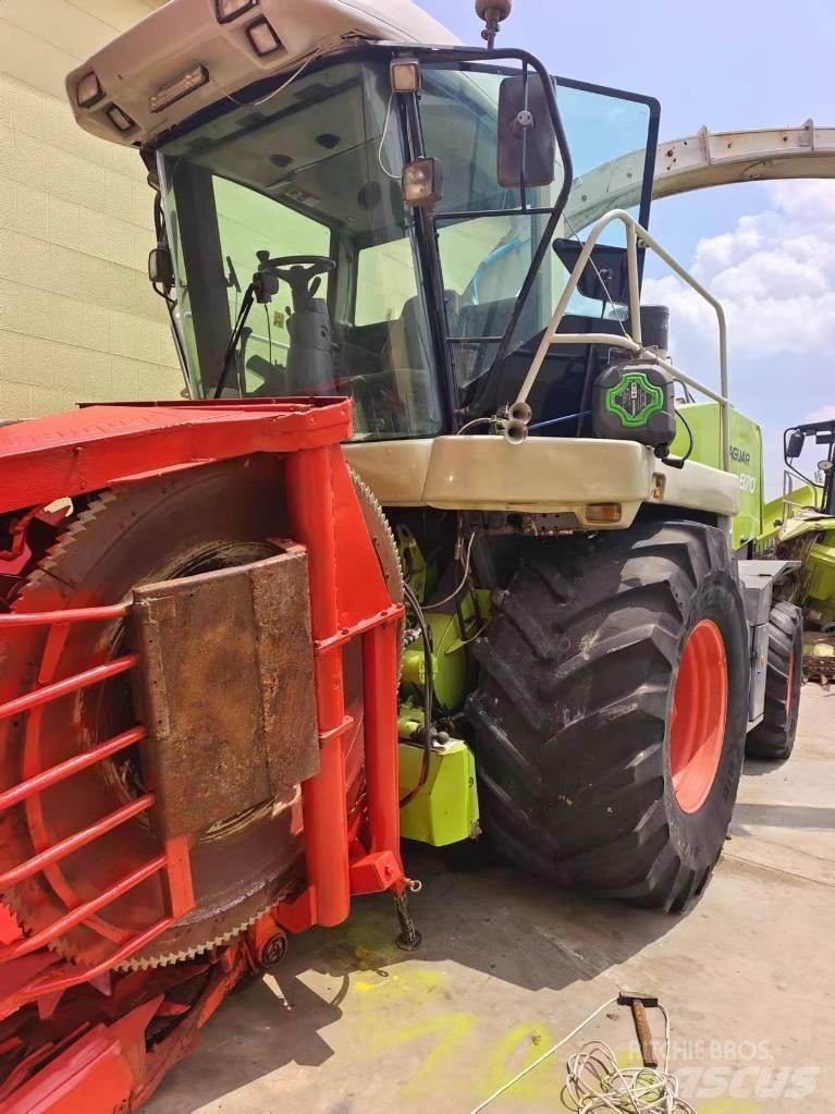 CLAAS Jaguar 870 Kendi yürür silaj makinalari