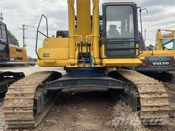 Komatsu PC450-8 Paletli ekskavatörler
