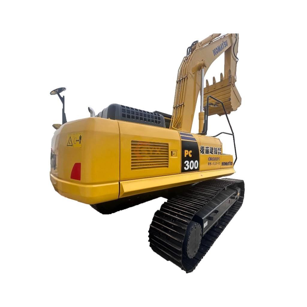 Komatsu PC 300-8 Paletli ekskavatörler