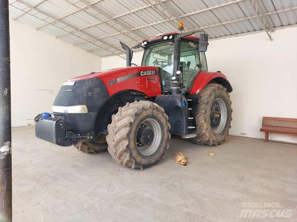 Case IH Magnum 250 Traktörler