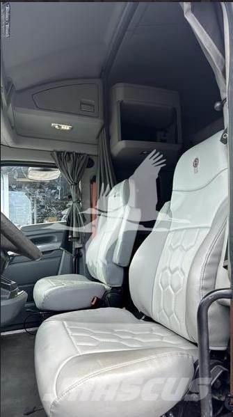 Kenworth T680 Çekiciler