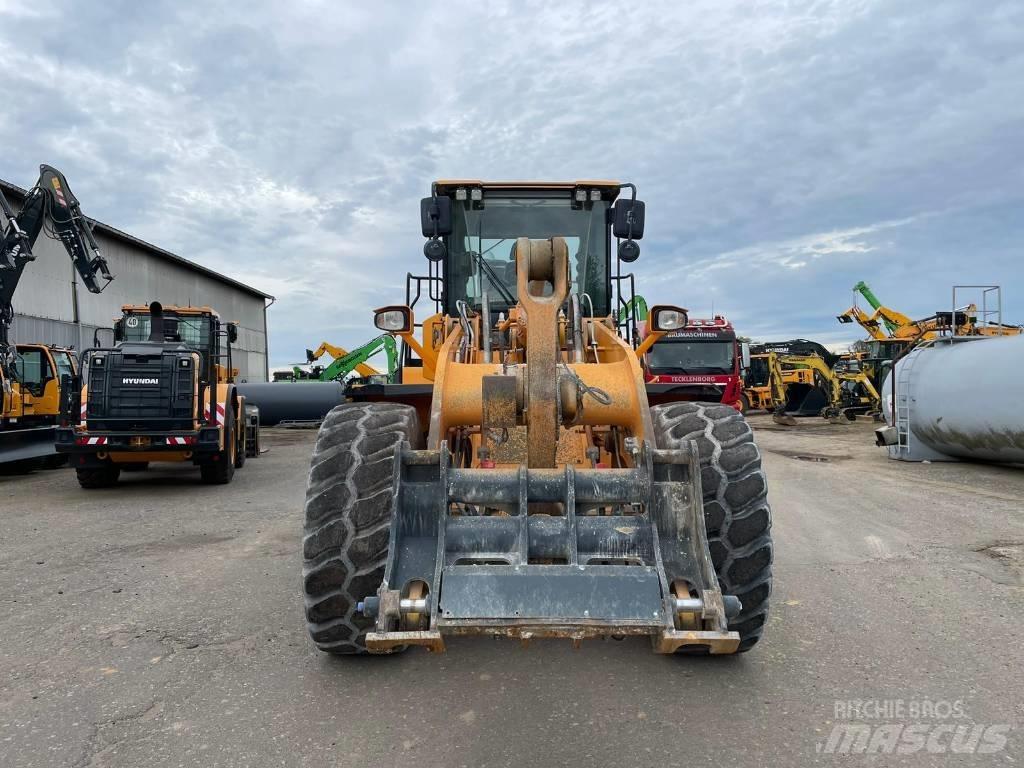Hyundai HL960XT Tekerlekli yükleyiciler